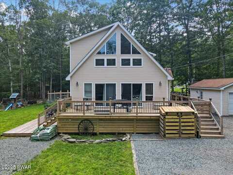 165 W Shore Drive, Milford, PA 18337