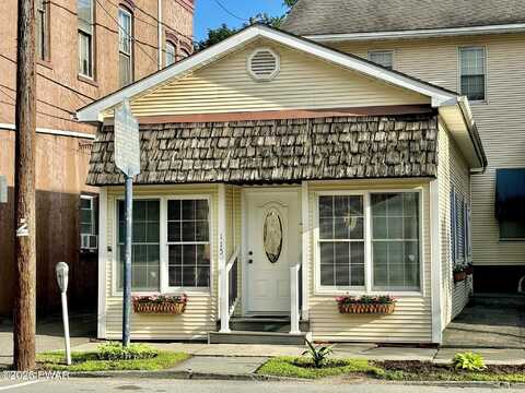 115 9th Street, Honesdale, PA 18431