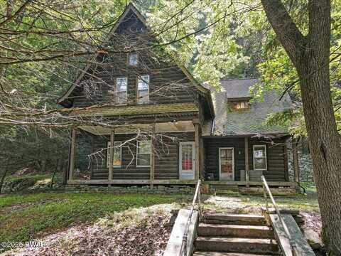 44 Charles Street, Hawley, PA 18428