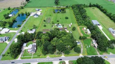 2682&2684 Grand Point Highway, Breaux Bridge, LA 70517