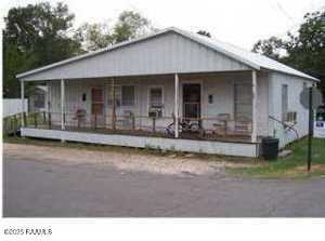 711 E Lessley Street, Rayne, LA 70578