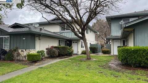 341 Blossom Hill Rd, San Jose, CA 95123