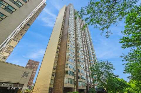 525 W. Hawthorne Place, Chicago, IL 60657