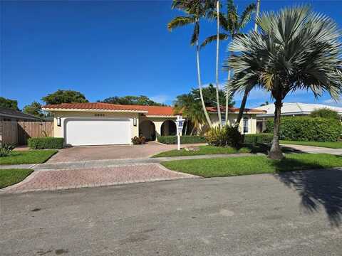 3661 N 52nd Ave, Hollywood, FL 33021