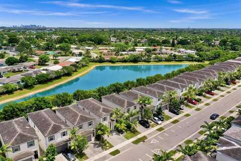 4700 NW 48th Ter, Tamarac, FL 33319