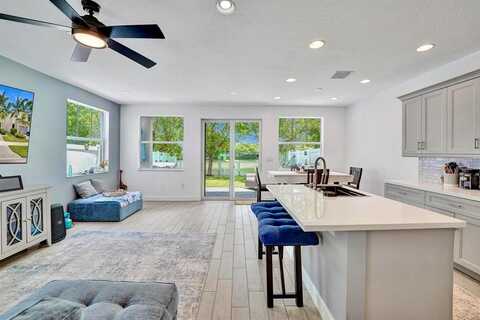 4700 NW 48th Ter, Tamarac, FL 33319