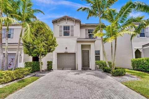 4700 NW 48th Ter, Tamarac, FL 33319