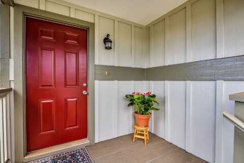 801 HAAWI St, Wailuku, HI 96793