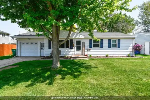 526 WESTPLAIN Drive, GREEN BAY, WI 54303