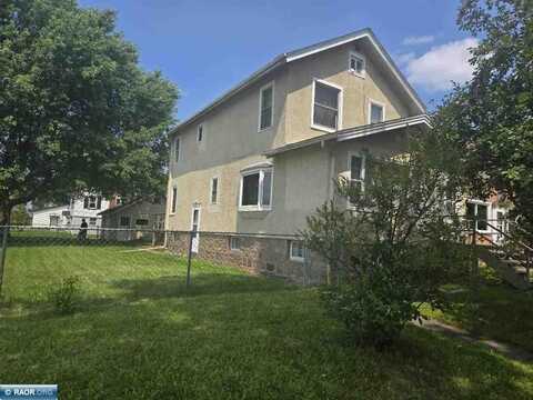 729 N 15th St, Virignia, MN 55792