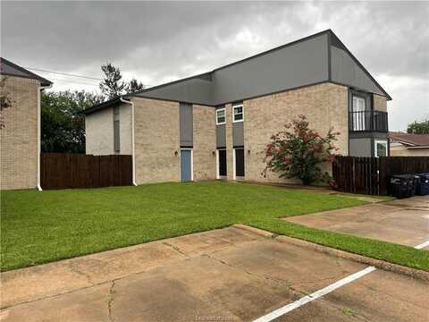 1315 Airline Drive, College Station, TX 77845