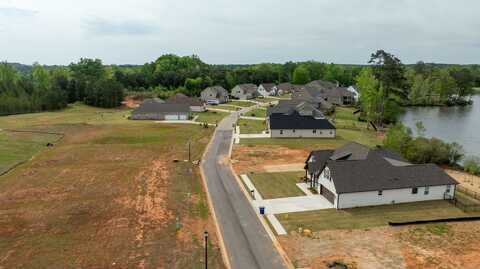 106 Beaver Creek, Lagrange, GA 30241