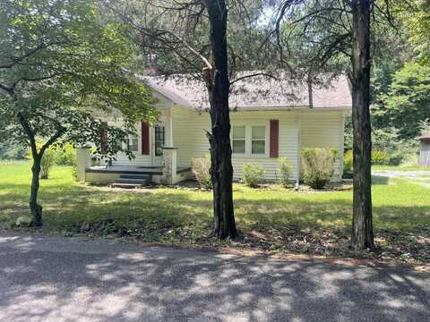 389 County Road 260, Niota, TN 37826
