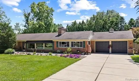 46455 W Ann Arbor Trail, Plymouth, MI 48170