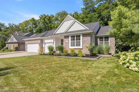 13662 Cobblestone Creek Drive, Dearborn, MI 48111