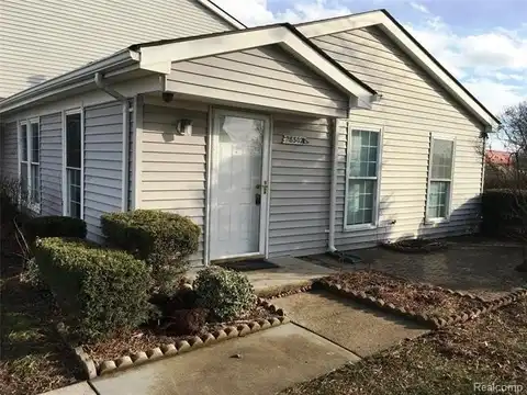 28302 Raleigh Crescent, Chesterfield, MI 48051