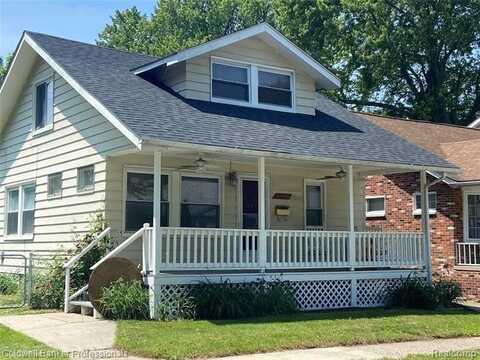 22106 AVALON Street, Saint Clair Shores, MI 48080