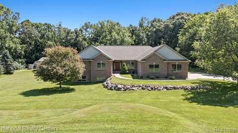 10180 Hadley Road, Clarkston, MI 48348