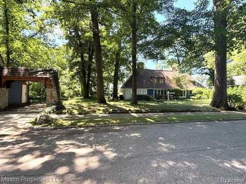 18031 Hamilton Road, Detroit, MI 48203