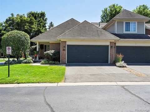 320 James Circle, Royal Oak, MI 48067