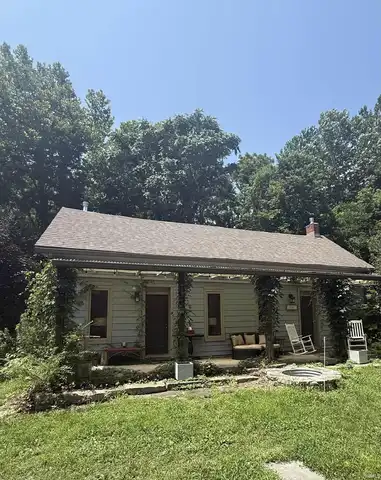 5898 S Rogers Street, Bloomington, IN 47403