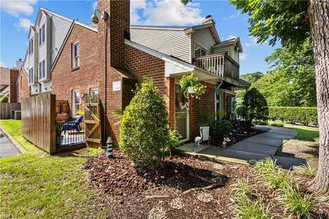 5103 Gatehouse Way, Virginia Beach, VA 23455