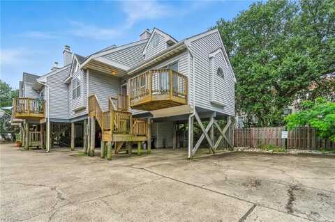 869 Little Bay Avenue, Norfolk, VA 23503