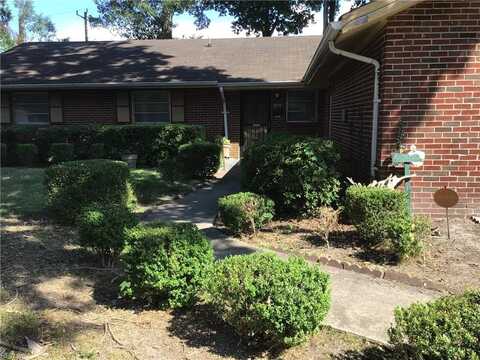 43 Azalea Drive, Hampton, VA 23669