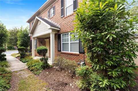 348 Holyoke Lane, Chesapeake, VA 23320