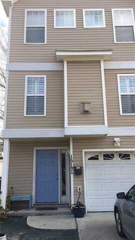 1517 Parks Avenue, Virginia Beach, VA 23451
