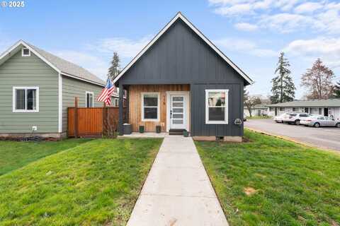 114 PINE ST, Saint Helens, OR 97051