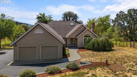 30410 NE FERNWOOD RD, Newberg, OR 97132