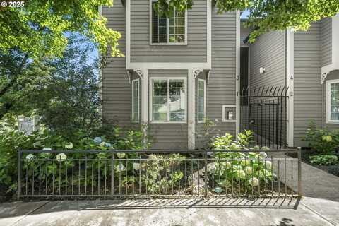 3812 S KELLY AVE, Portland, OR 97239