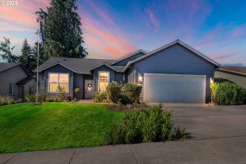 934 WILSON AVE, Cottage Grove, OR 97424