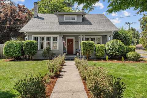 544 N MOLALLA AVE, Molalla, OR 97038