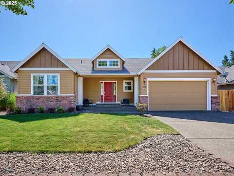 3766 10TH ST, Hubbard, OR 97032