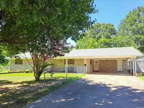 518 Fifth Street, Conway, AR 72032