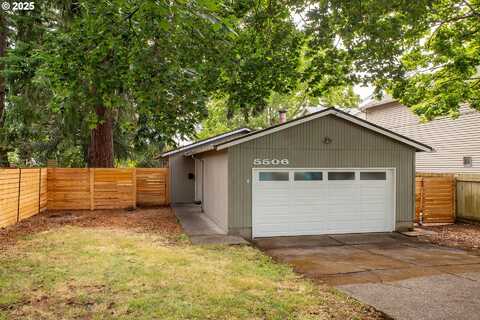 5506 SE 89TH AVE, Portland, OR 97266