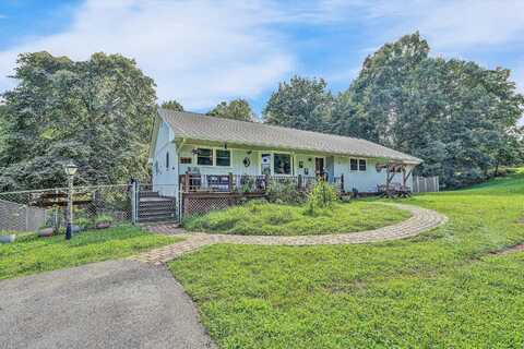 36 Pineview DR, Hardy, VA 24101