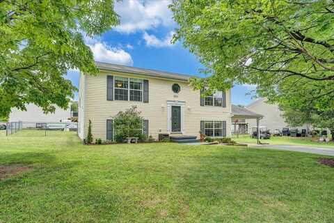 908 Samantha CIR, Roanoke, VA 24019