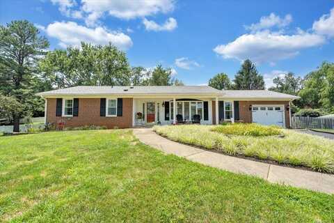 136 Grimes ST, Roanoke, VA 24019
