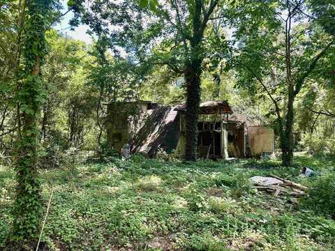 102 Walnut Road, Glenwood, AR 71943