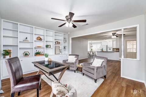 3102 Chatterton Dr, San Angelo, TX 76904