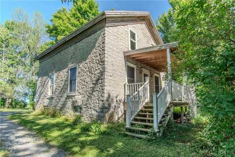 6338 Gosier Road, Cape Vincent, NY 13618