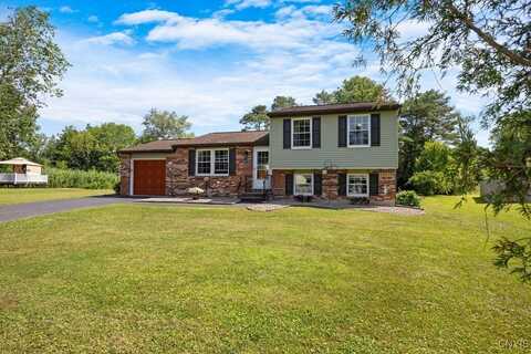 8120 Scotia Lane, Clay, NY 13090