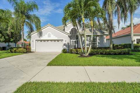 566 SW Lake Charles Circle, Port Saint Lucie, FL 34986