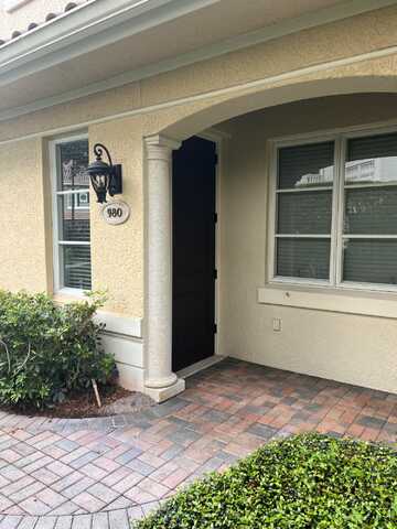 980 SE Willoughby Trace, Stuart, FL 34997
