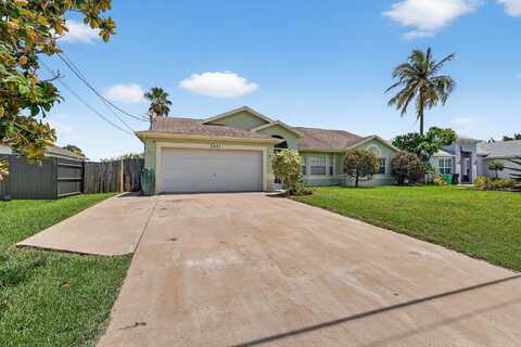 2631 SW Fair Isle Road, Port Saint Lucie, FL 34987