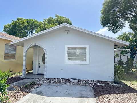 218 N D Street, Lake Worth, FL 33460
