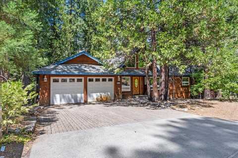 1598 Wawona Way, Arnold, CA 95223